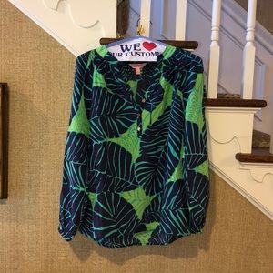 Lilly Pulitzer Size XS Green Leaf Print Top